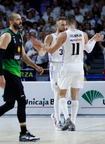 El Madrid remonta al Joventut y sigue invicto (96-79)