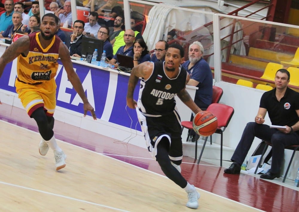 San Pablo Burgos refuerza su dirección con Branden Frazier