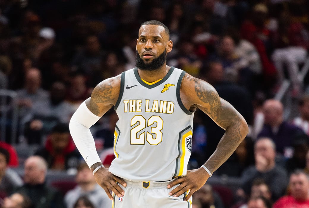 LeBron reconoce que utilizó el NBA 2K18 para integrar a los nuevos