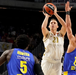 Jaycee Carroll sigue sin contestar al Real Madrid