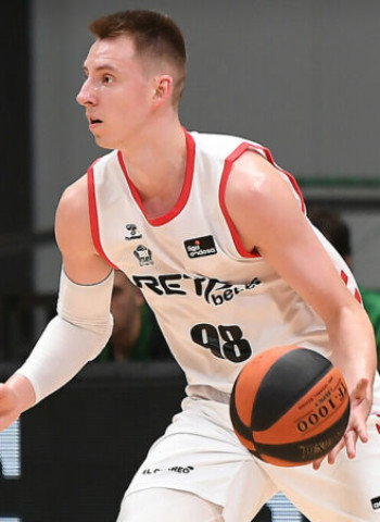 Arnoldas Kulboka se despide del Bilbao Basket para probar fortuna en la NBA
