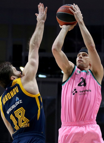Khimki - Barça: Se adhieren al triunfo (75-87)