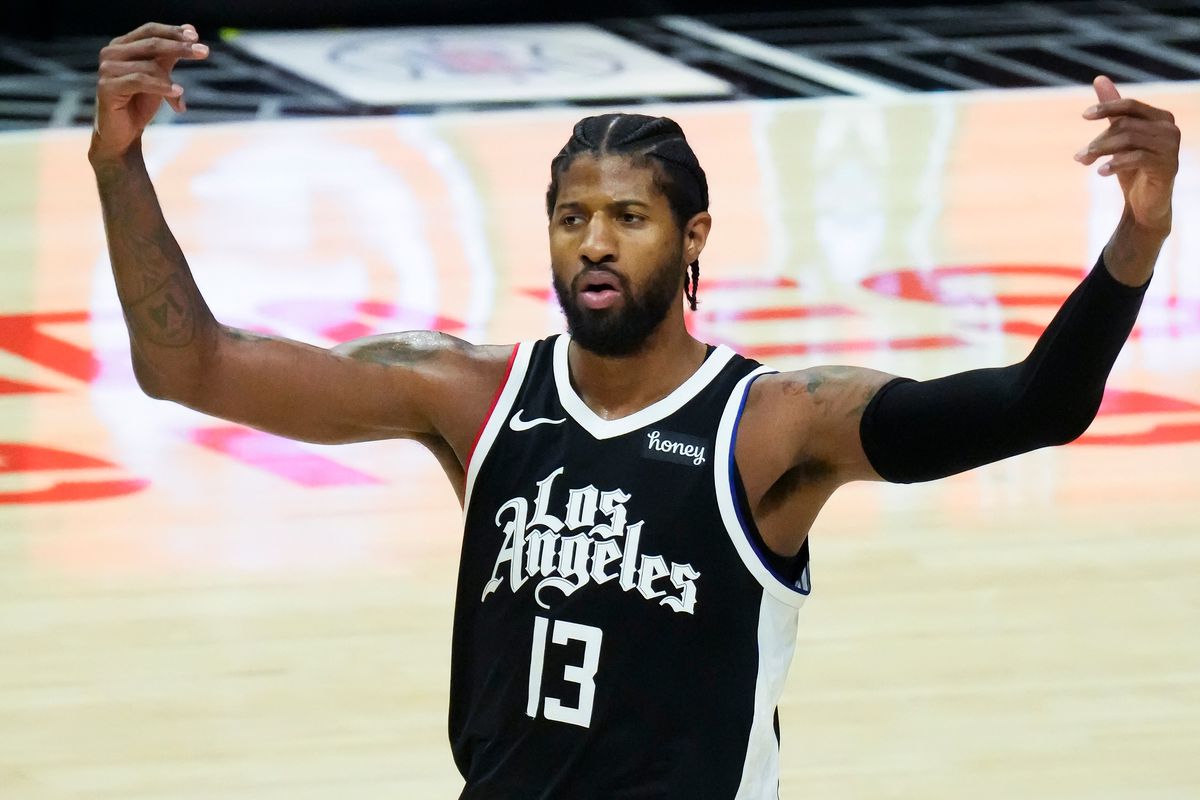 Paul George sale al rescate (92-106) [2-1]