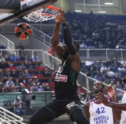 El Panathinaikos cierra la racha de victorias del Anadolu Efes (86-70)
