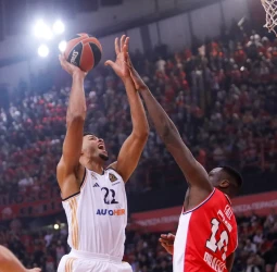 Gran victoria del Real Madrid en la cancha del Olympiacos, 71-77