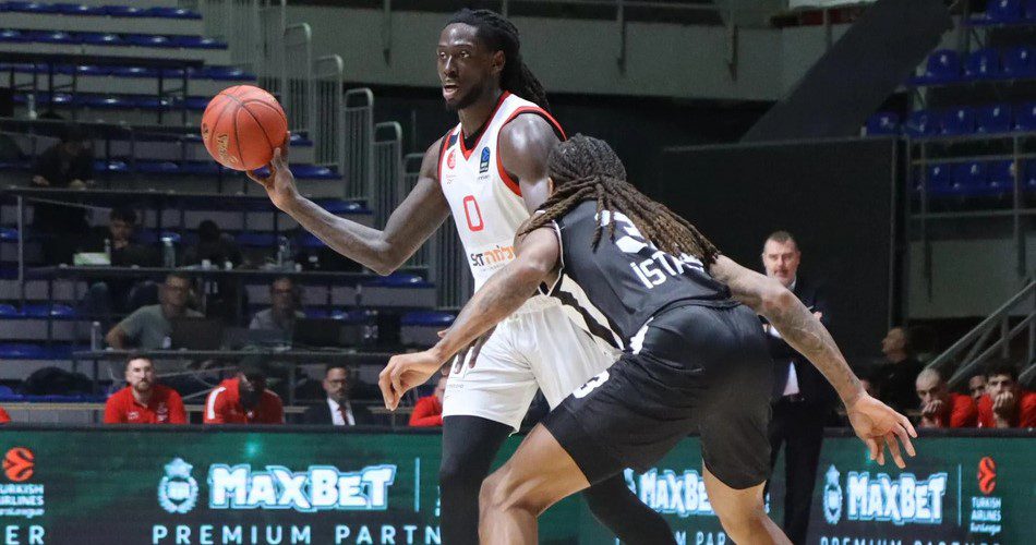 Johnathan Motley reforzará el juego interior del Estrella Roja