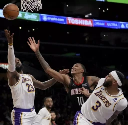 37 puntos y la acción de la victoria... LeBron James es eterno