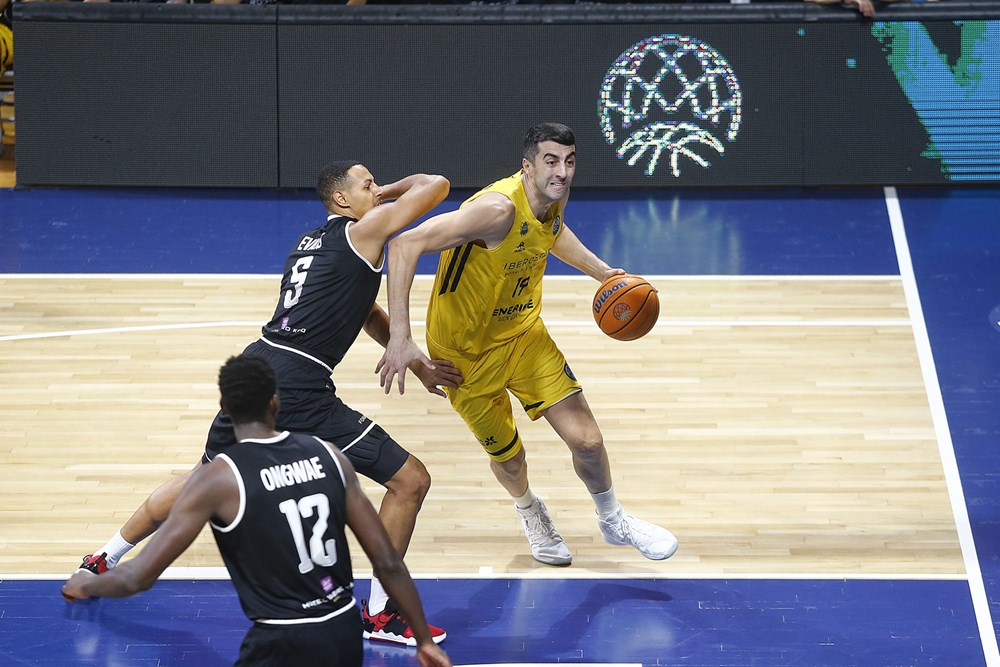 Shermadini destrozó a Bakken Bears (98-73)