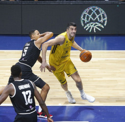 Shermadini destrozó a Bakken Bears (98-73)