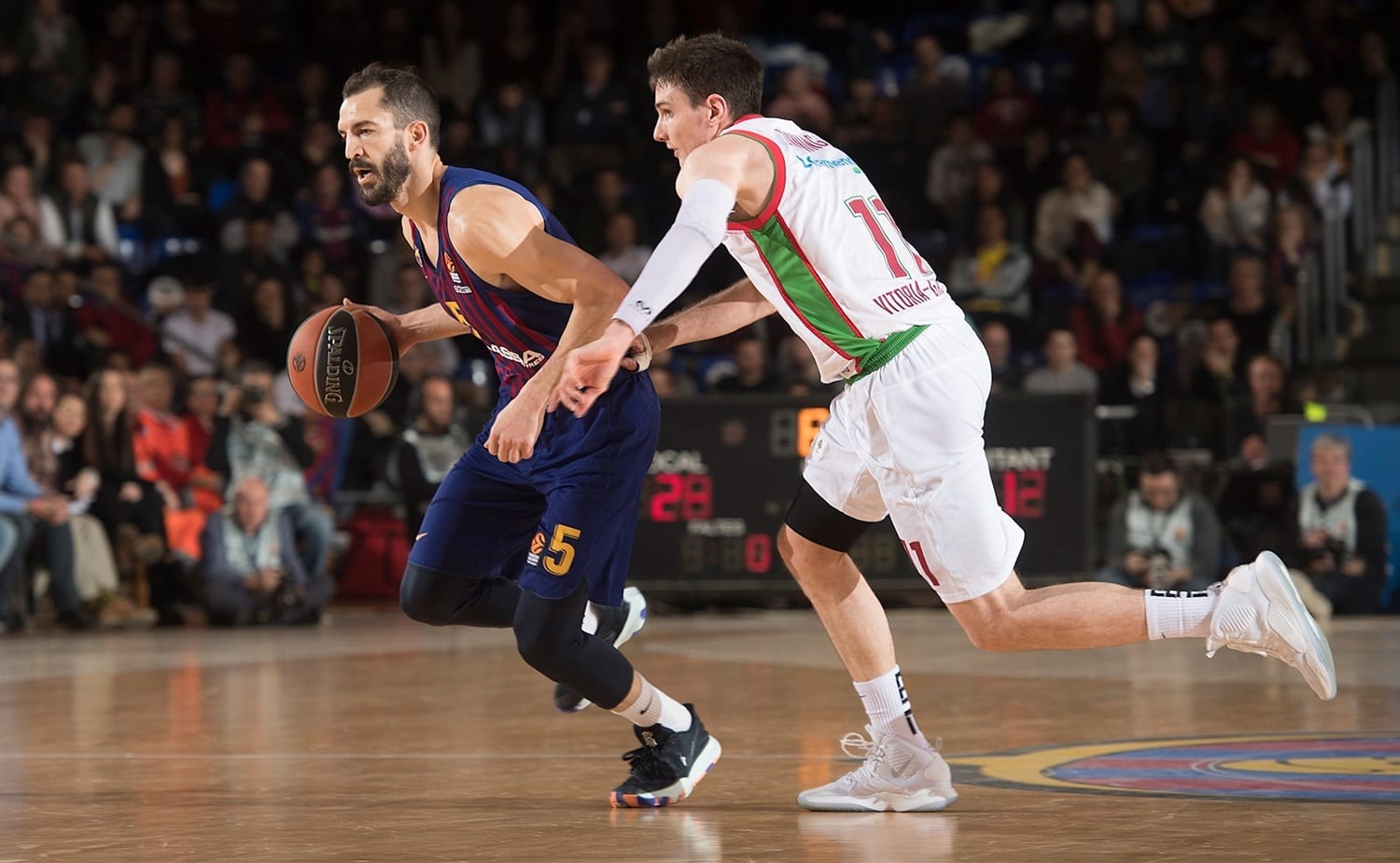 Victoria sin paliativos del FC Barcelona que sigue luchando por el factor cancha (77-67)