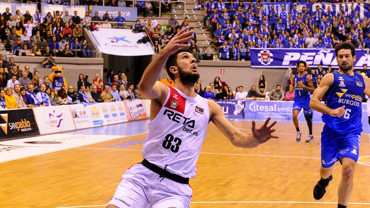 Bouteille comanda la victoria del RETAbet Bilbao en Burgos (93-95)