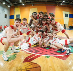 La U19M no tiembla ante Australia y ya está entre los ocho mejores del mundo