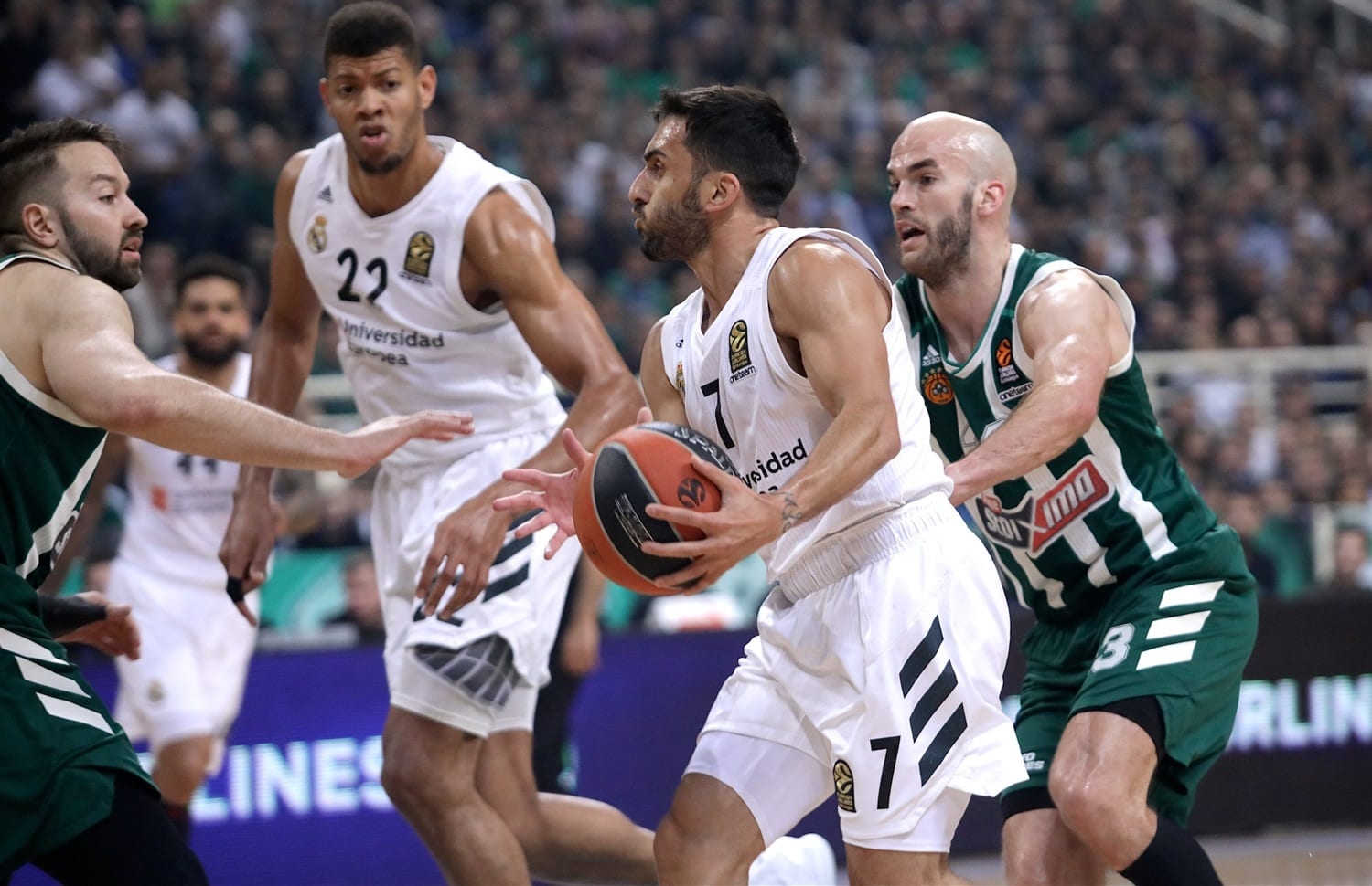 ¡Real Madrid, a la Final Four de Vitoria! (82-89) [3-0]