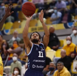 El Andorra asalta Gran Canaria y se mete en semifinales (77-79)