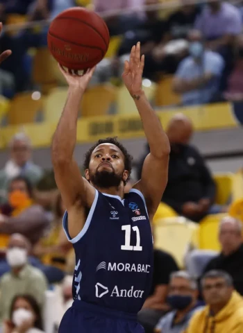 El Andorra asalta Gran Canaria y se mete en semifinales (77-79)