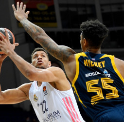 El Madrid pierde contra el Khimki en los últimos segundos (78-77)