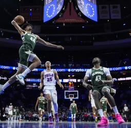 Doc Rivers gana en su vuelta a Philadelphia
