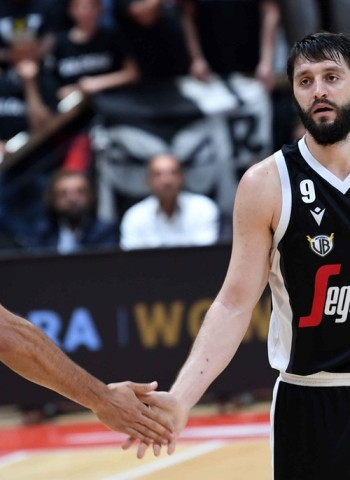 El Estrella Roja sopesa el fichaje de Stefan Markovic