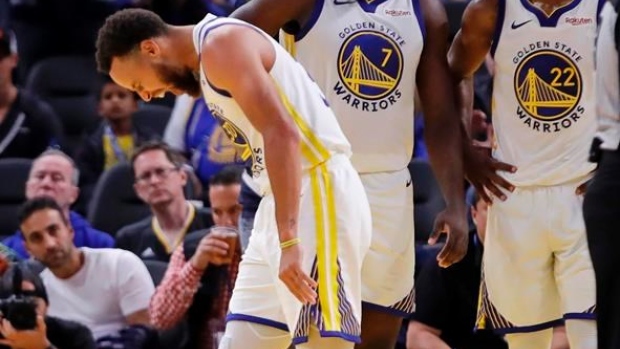 Desastre total en los Warriors. Stephen Curry se rompe la muñeca izquierda