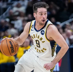 TJ McConnell extiende su contrato con los Indiana Pacers