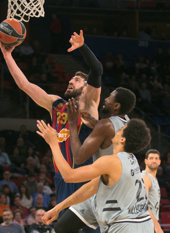 Victoria y average del Baskonia en la vuelta al Buesa Arena (79-65)