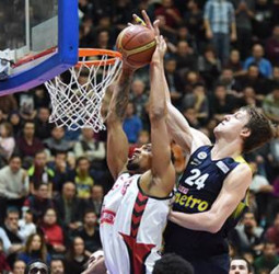 Turquía: Fenerbahce y Anadolu Efes, a codazos por el liderato