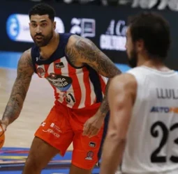 Augusto Lima se despide del Leyma Coruña