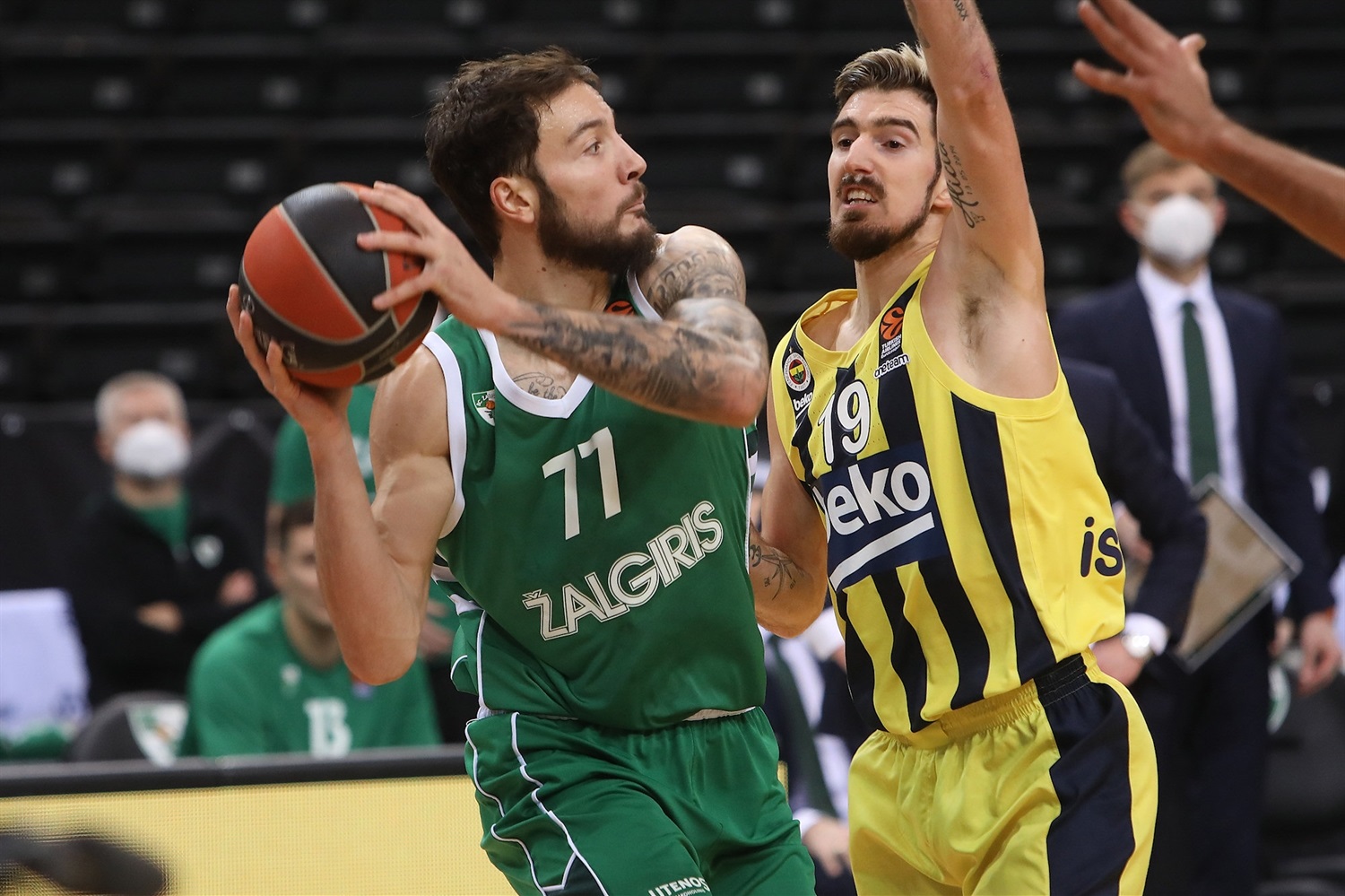 El Zalgiris Kaunas destruye al Fenerbahce (99-62)