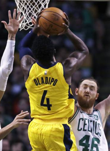 Oladipo lidera ante Celtics, Rockets suman una mas y Heat supera a Bucks