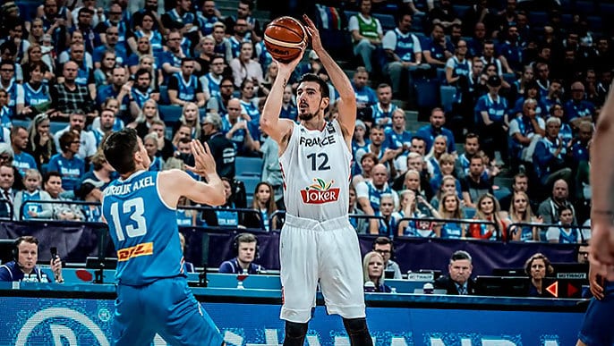 Francia arrasa a Islandia (115-79)