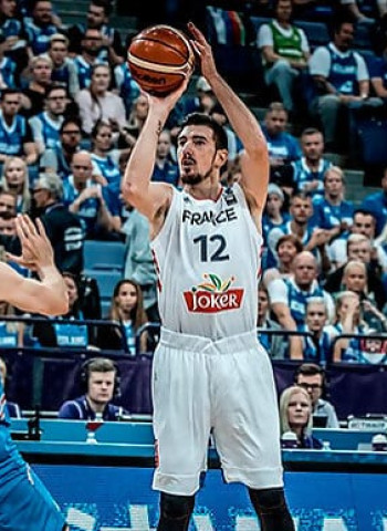Francia arrasa a Islandia (115-79)