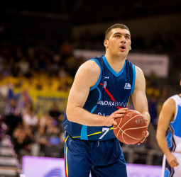 Partido trascendental del Morabanc Andorra contra Fuenlabrada