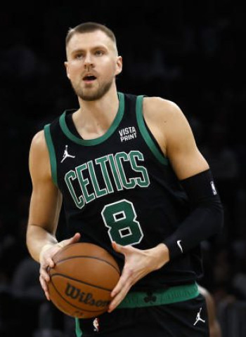 Boston, expectante ante la lesión de Porzingis