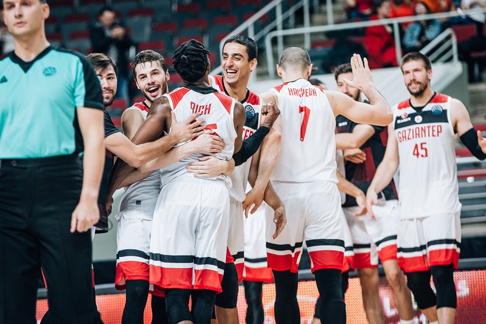El Gaziantep, un rival reforzado, próximo reto en el Santiago Martín