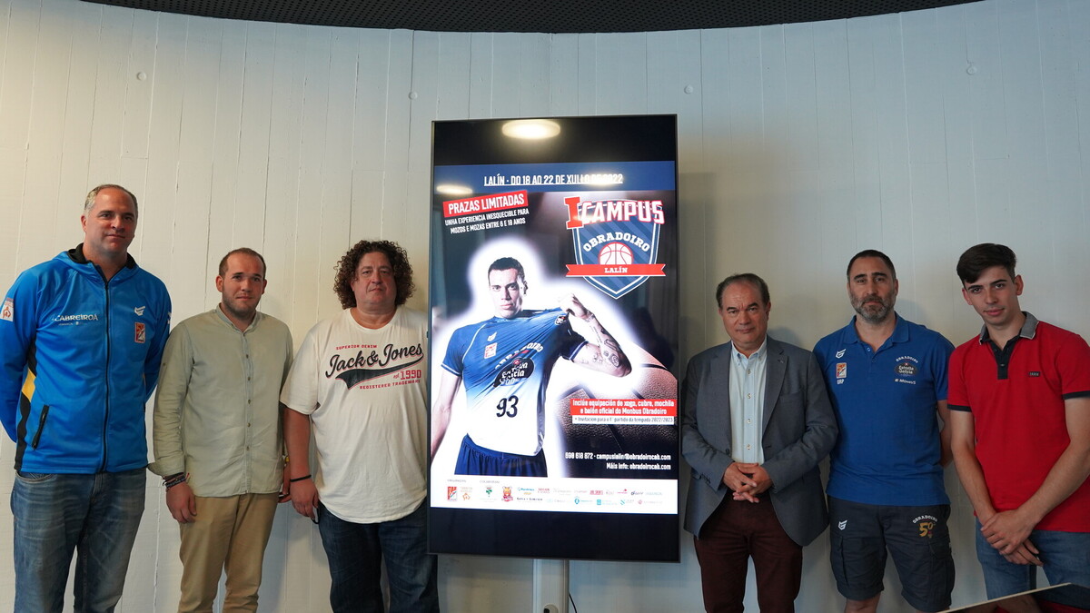 El Monbus Obradoiro estrena Campus en el Concello de Lalín