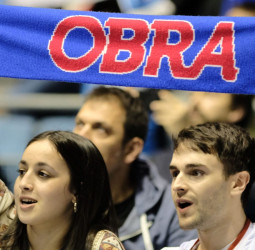 Viaja para animar al Monbus Obradoiro en su partido ante el Real Madrid