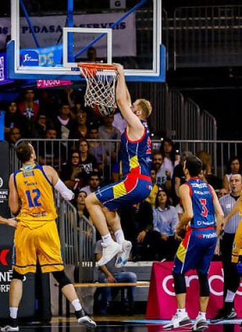 La primera victoria del Morabanc Andorra (78-76)