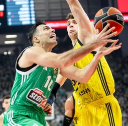 Panathinaikos se impone en un emocionante duelo ante Fenerbahce, 91-90