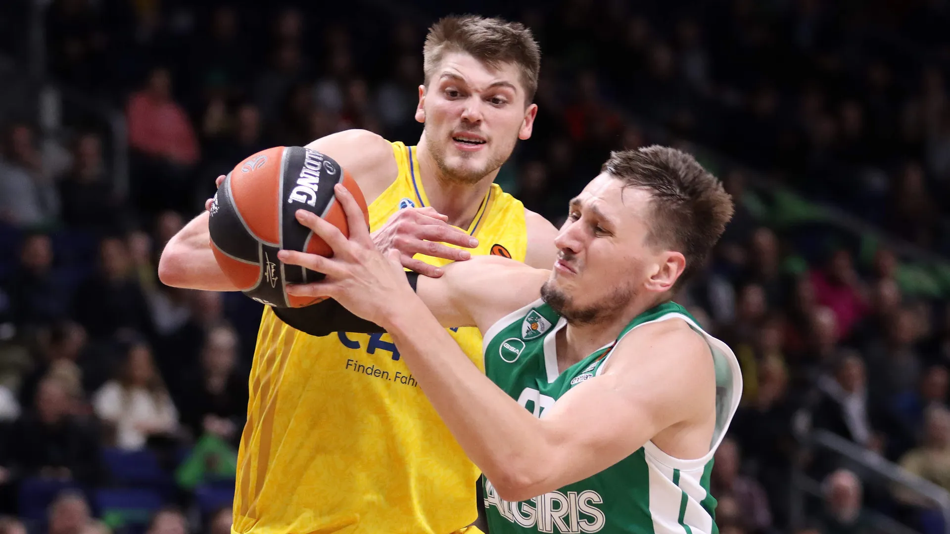 El Zalgiris sobrevive a una batalla ante el ALBA, 63-66