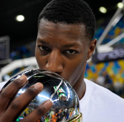 Yankuba Sima cambia Málaga por Valencia