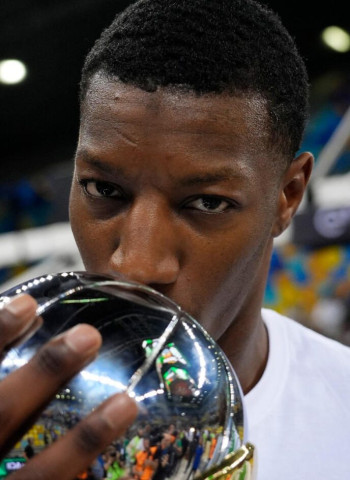 Yankuba Sima cambia Málaga por Valencia