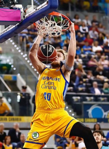 La Roca sigue estando maldita para el Movistar Estudiantes (99-95)