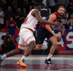 Cazoo Baskonia cae en un igualado final frente a AS Monaco, 93-102
