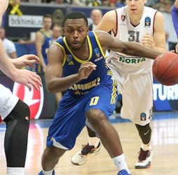 El Khimki anuncia que Jacob Pullen se queda hasta final de temporada
