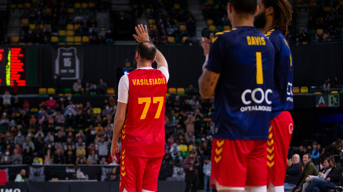 El UCAM Murcia se despide de Kostas Vasileiadis
