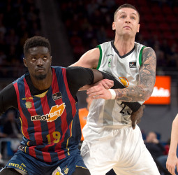 La Penya se queda a las puertas de una remontada épica (87-86)