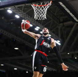 La Virtus Bolonia fuerza el séptimo en la final italiana