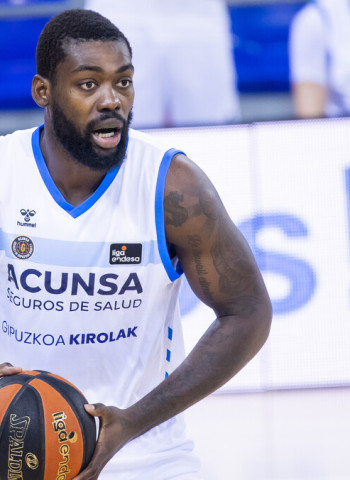 Viny Okouo, Jugador de la Jornada 36