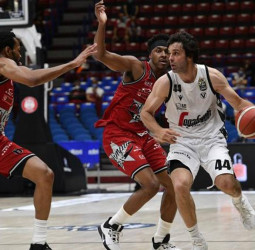 Teodosic marca las diferencias en el primer partido de la final italiana
