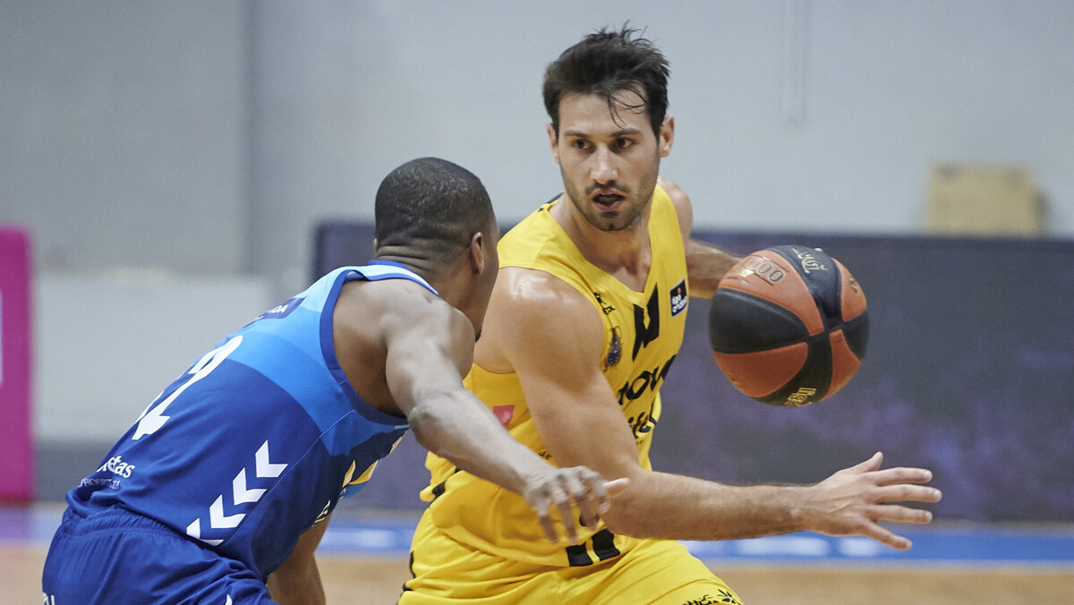 El Tenerife destroza al Burgos y ya está en semifinales (68-92)
